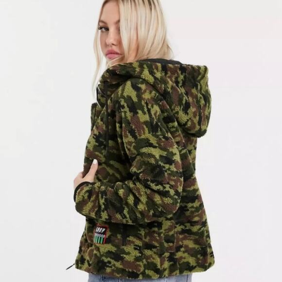 RARE Lazy Oaf Camo Duty Fleecy Hoodie Camouflage Cropped Zip Up Small - Picture 7 of 11
